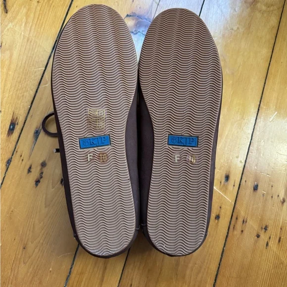 NWOT KJP Cozy Cabin Moccasins - Picture 2 of 6